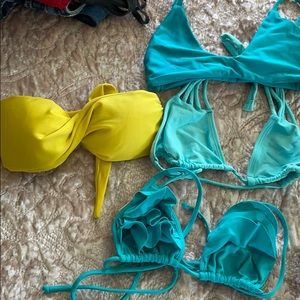 Set of 4 bikini tops